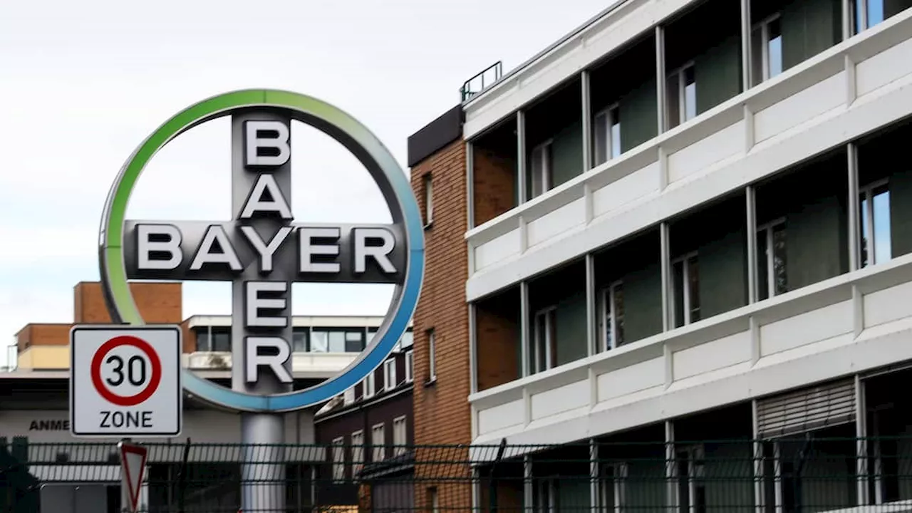 Bayer-Chef sieht sich beim Umbau vor Zeitplan - Aktie fällt dennoch