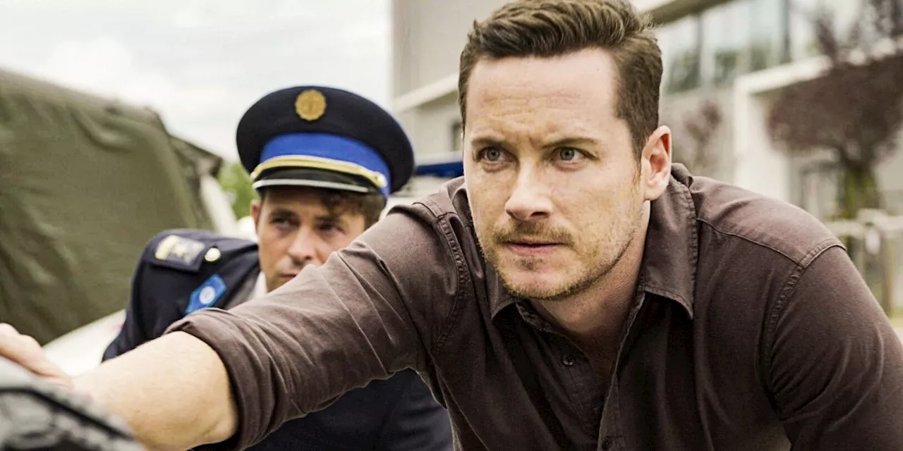 'Chicago P.D.' Vet Jesse Lee Soffer Compares Jay to His New 'FBI: International' Character