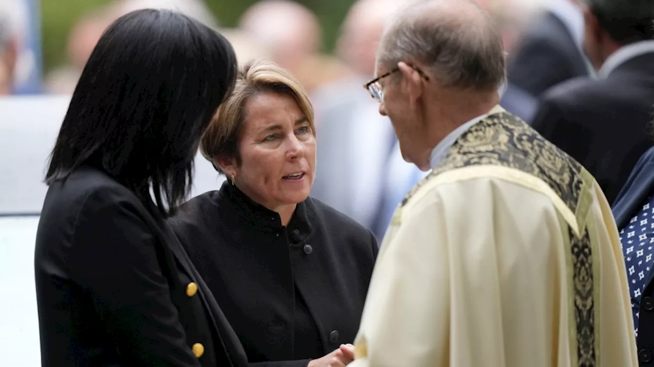 Members of the Kennedy family gather for funeral of Ethel Kennedy