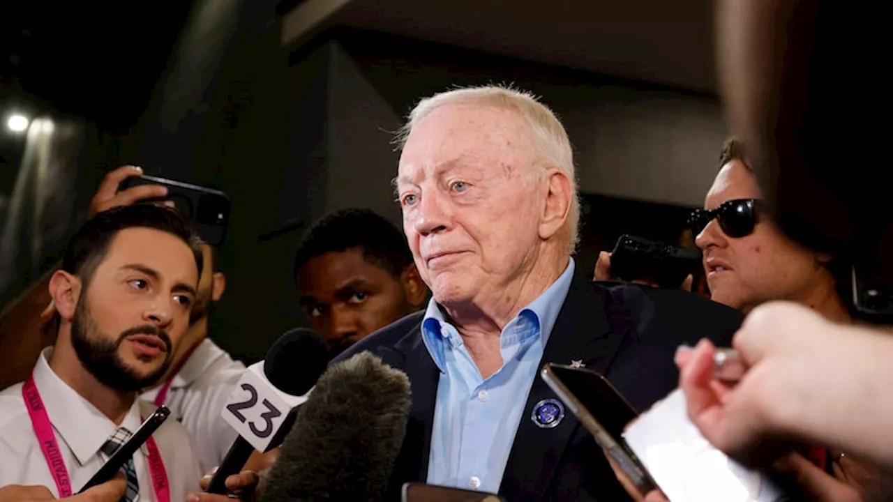 Jerry Jones says Dallas Cowboys won't make a change at head coach