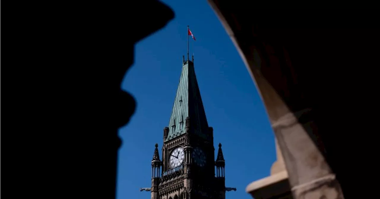 Public servants’ union wants Parliament to investigate return-to-office mandate