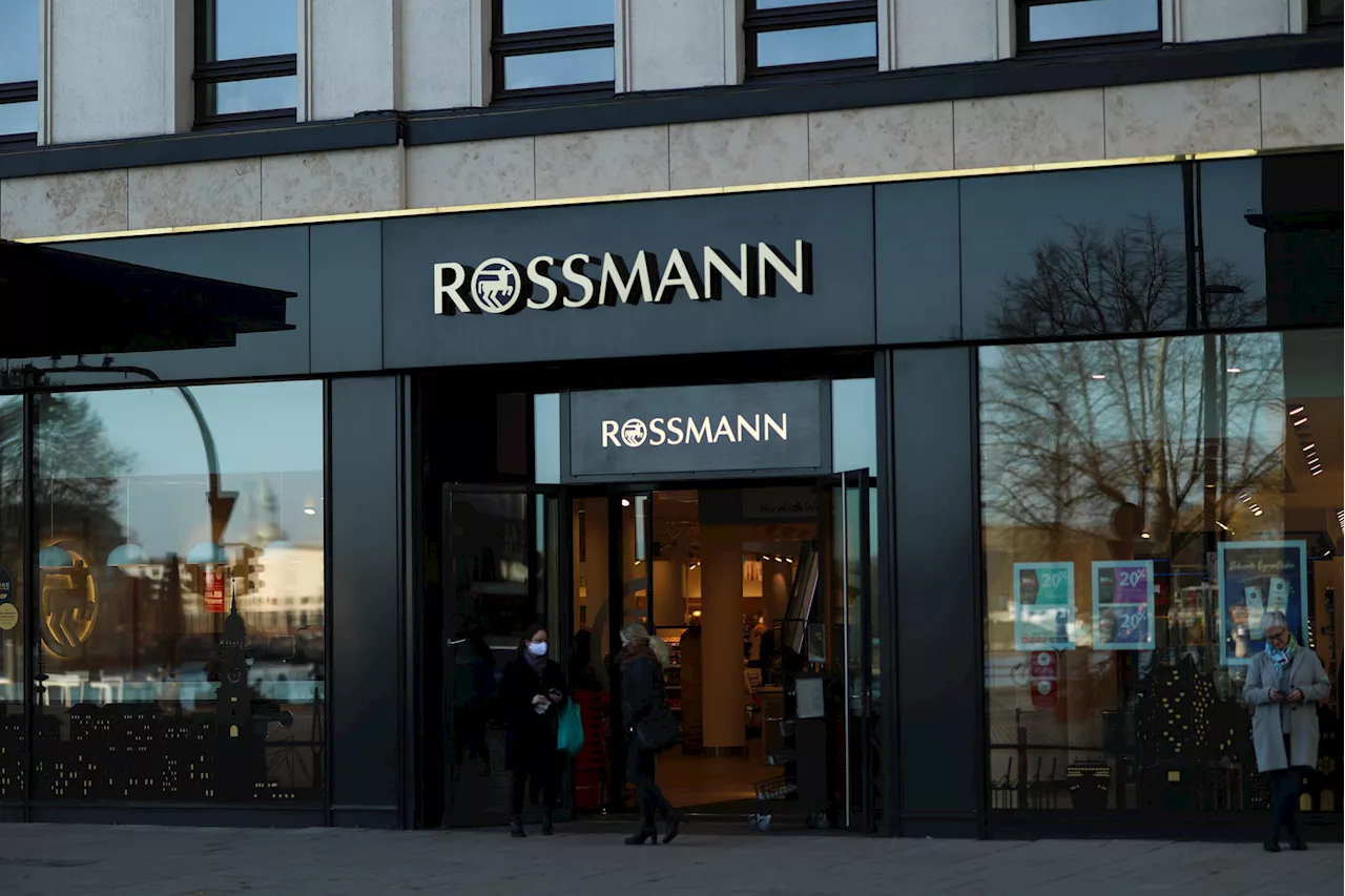 Bei Rossmann: Dieses Produkt hält besser und länger als jeder Nagellack