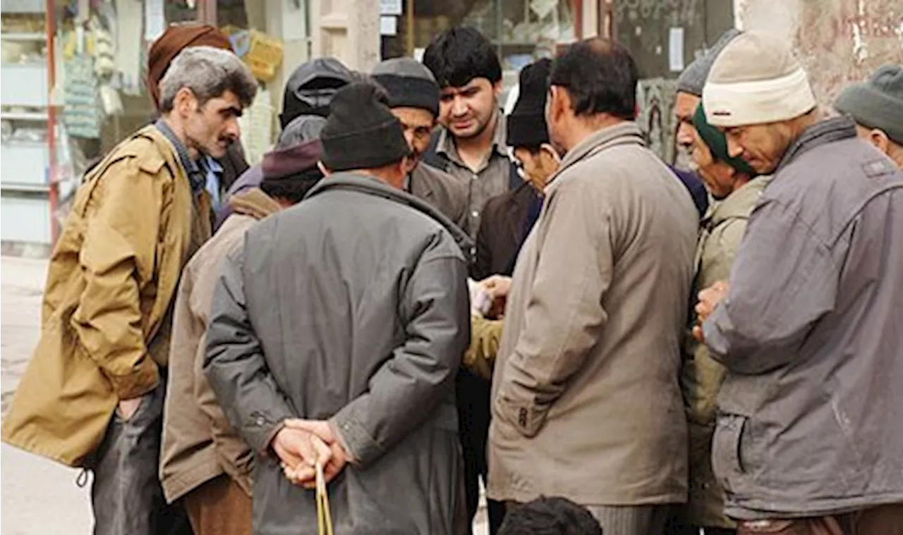 اخراج بیش از۸۰۰۰ تبعه غیرمجاز از خوزستان/ هشدار برخورد قضایی با به کارگیری اتباع غیرمجاز