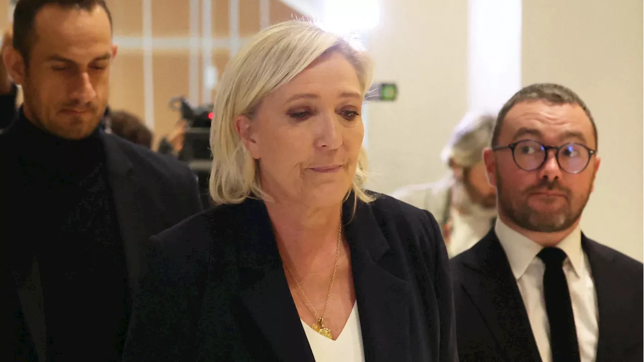 Marine Le Pen, interrogée au procès des assistants parlementaires, ne pourra pas miser sur ce précédent