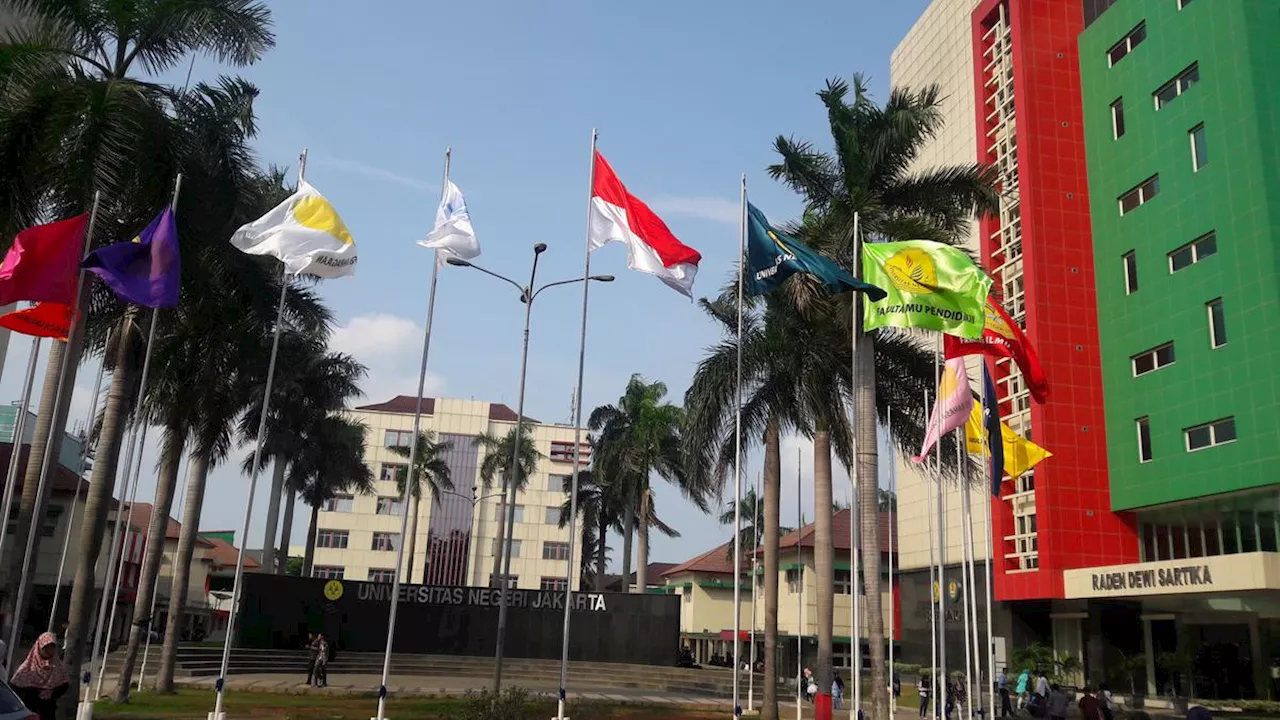 Aliansi Mahasiswa Peduli Keadilan Lakukan Aksi di Depan Gedung Kemendikbudristek, Sorot Dosen UNJ