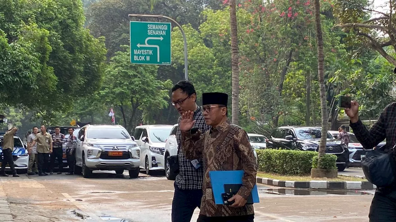 Yandri Susanto hingga Natalius Pigai Sambangi Rumah Prabowo di Kertanegara