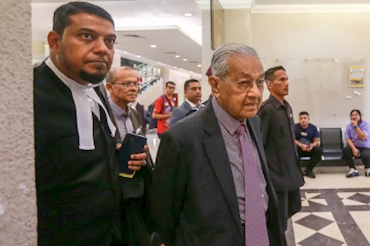 Despite GE14 win, Dr Mahathir insist Zahid’s ‘anak Kutty’ remarks cost him Malay votes