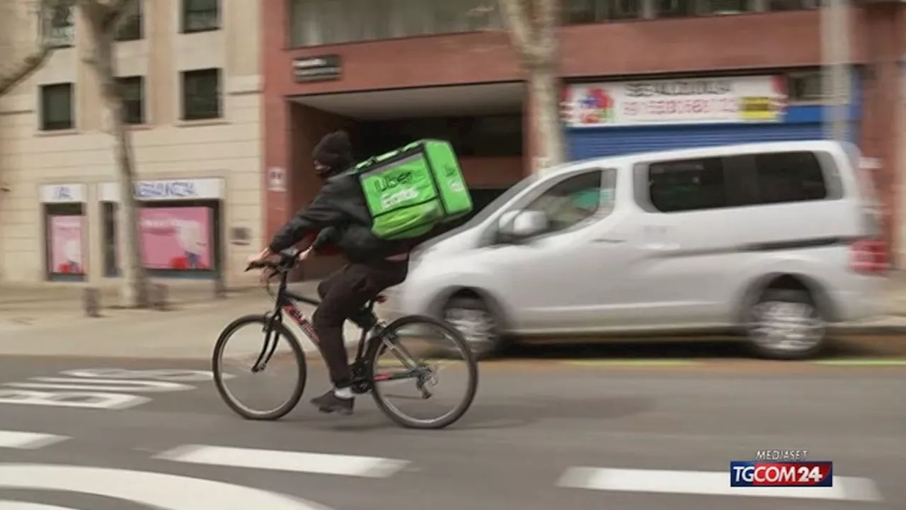 Rider, ecco le nuove leggi Ue: più diritti e tutele per i lavoratori