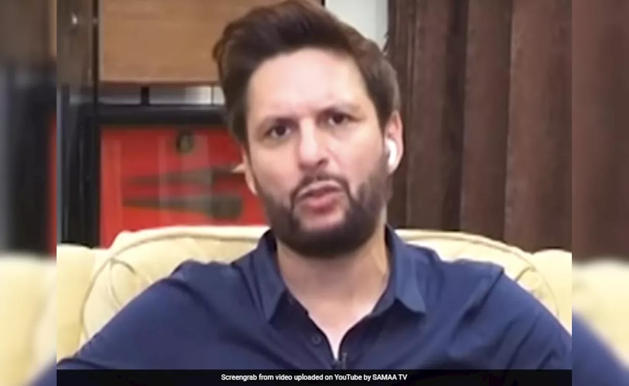 Shahid Afridi: शाहीन और बाबर को टेस्ट टीम से बाहर किए जाने पर शाहिद अफरीदी ने ऐसे किया रिएक्ट, पोस्ट ने मचाई पाकिस्तान क्रिकेट में खलबली