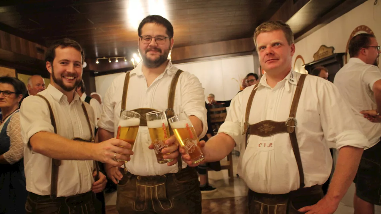 „O'zapft is“ beim Altlengbacher Oktoberfest