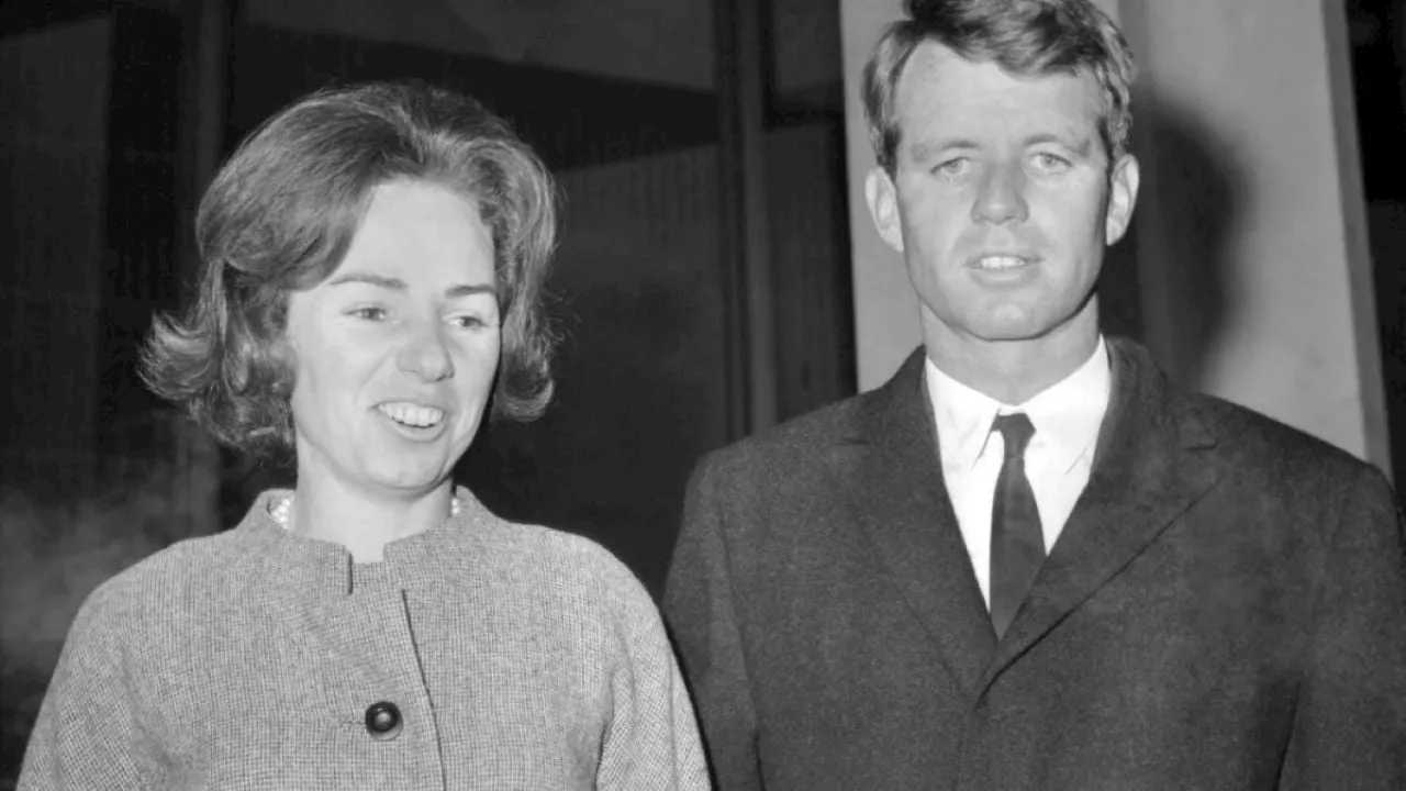 Familia Kennedy se despide de Ethel Kennedy en su funeral, quien murió con 96 años