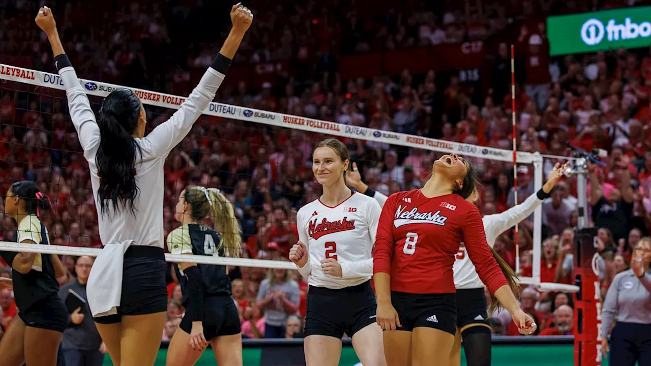 Nebraska Volleyball Remains Second in Latest AVCA Rankings