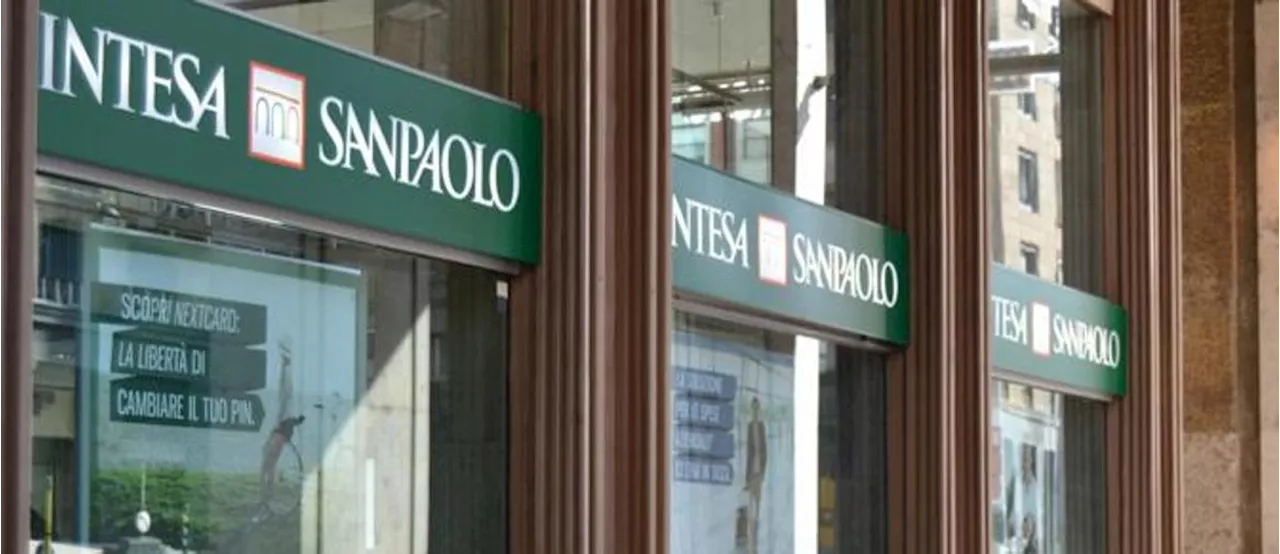 Conti spiati, indagata Banca Intesa Sanpaolo: i clienti valutano una richiesta di risarcimenti