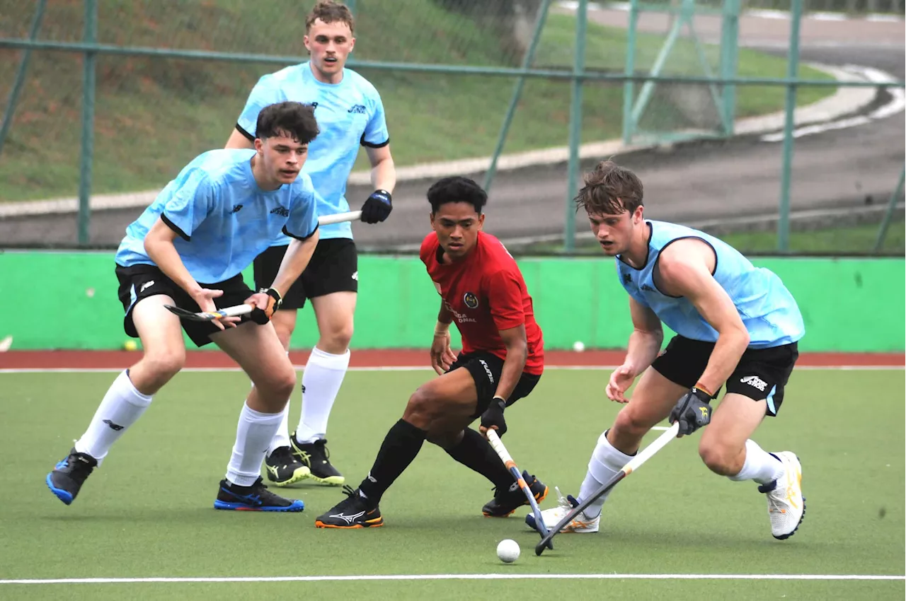 Skuad hoki remaja kalahkan New Zealand 2-1