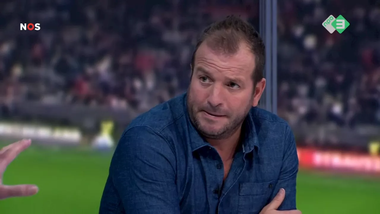 Rafael van der Vaart keihard: ‘Ik schaam me voor het Nederlands elftal’