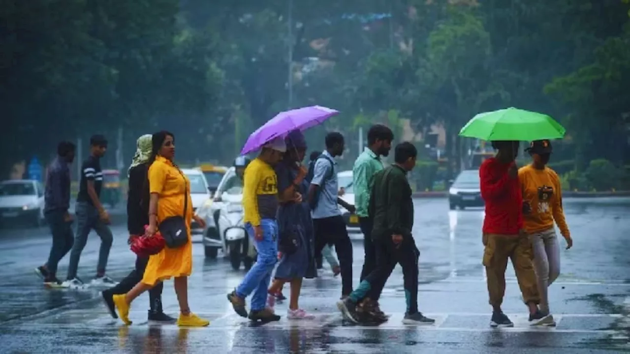 Weather Today: इन राज्यों में अभी नहीं थमा मॉनसून की बारिश का सितम, बाढ़ का खतरा, जानें देशभर का मौसम