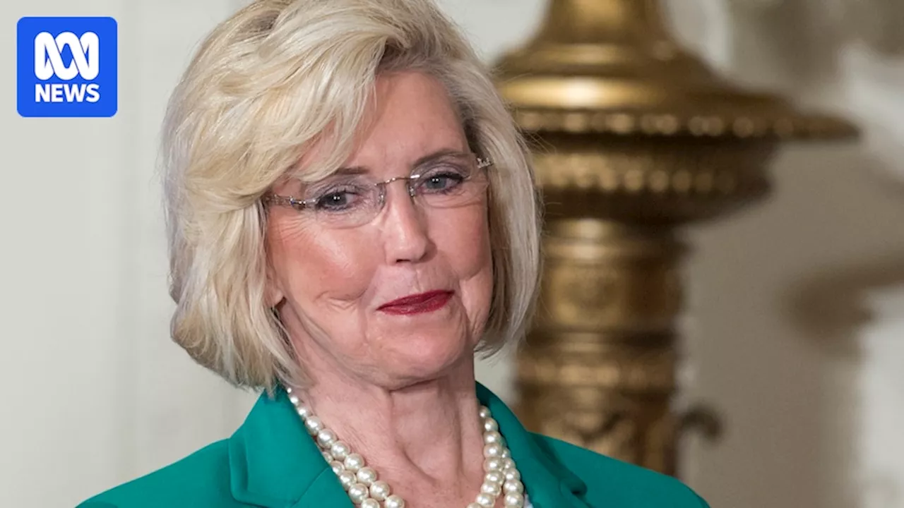 Lilly Ledbetter, who paved the way for equal pay laws in the US, dies at 86