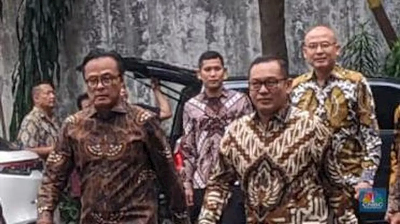 Prabowo Bakal Tugaskan Dony Oskaria Jadi Wamen BUMN