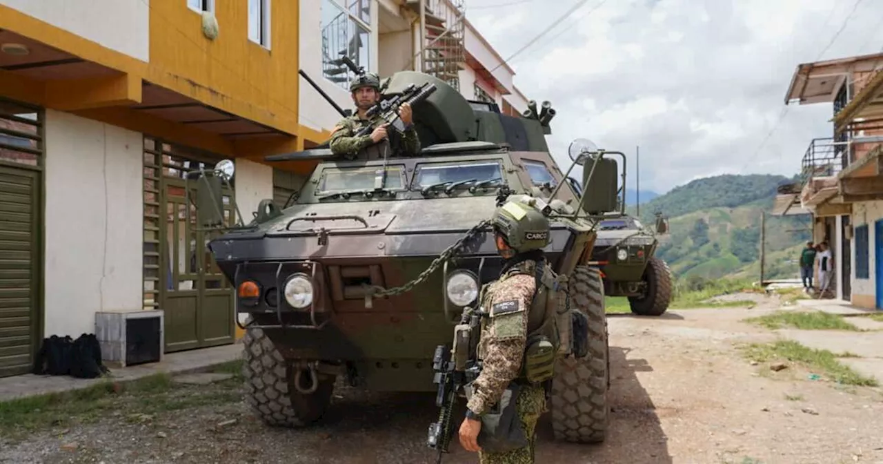 À quelques jours de la COP16, l’armée colombienne lance une offensive contre un groupe armé