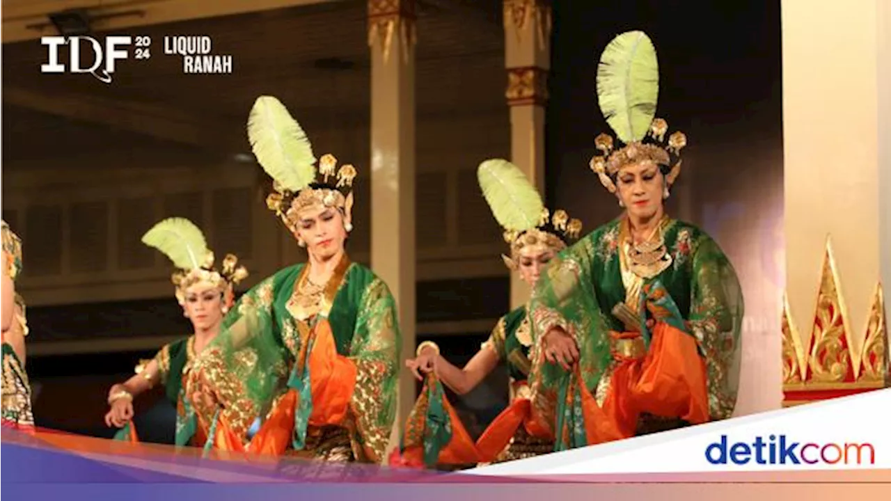 Indonesian Dance Festival 2024 Tampilkan Didik Nini Thowok hingga Akira Matsui