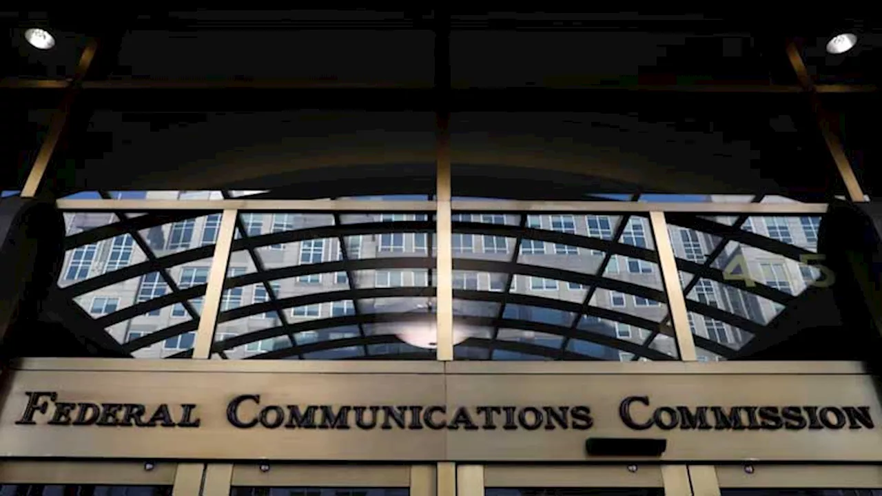 US FCC opens probe into broadband firm caps on internet data use