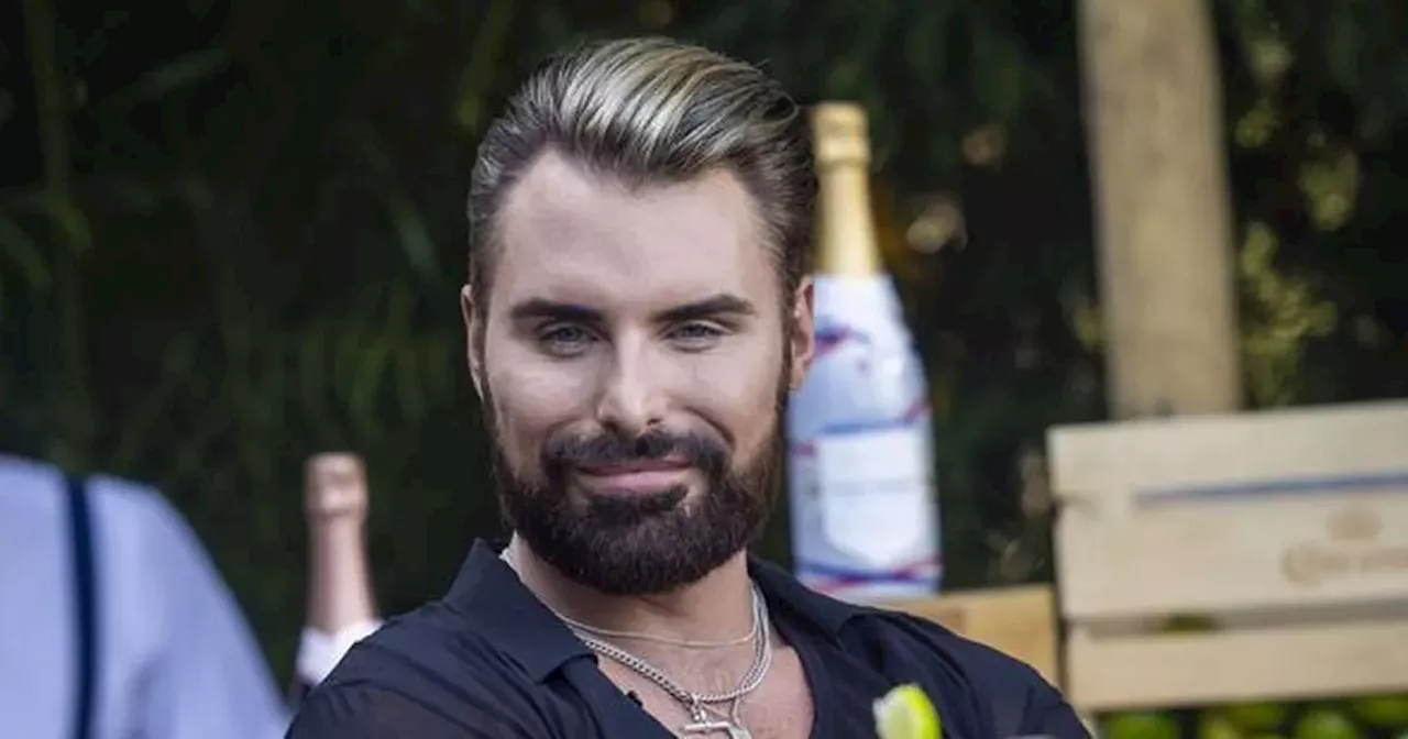 Gogglebox's Daniel Lustig sends warning to Rylan as fans grow concerned