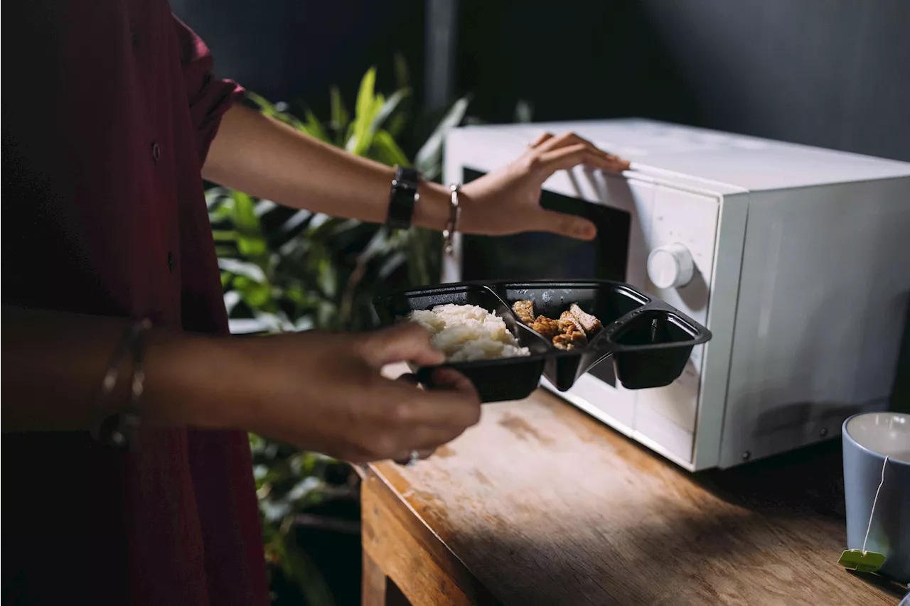 Black Kitchen Utensils May Be Exposing You to Harmful Chemicals, New Study Warns