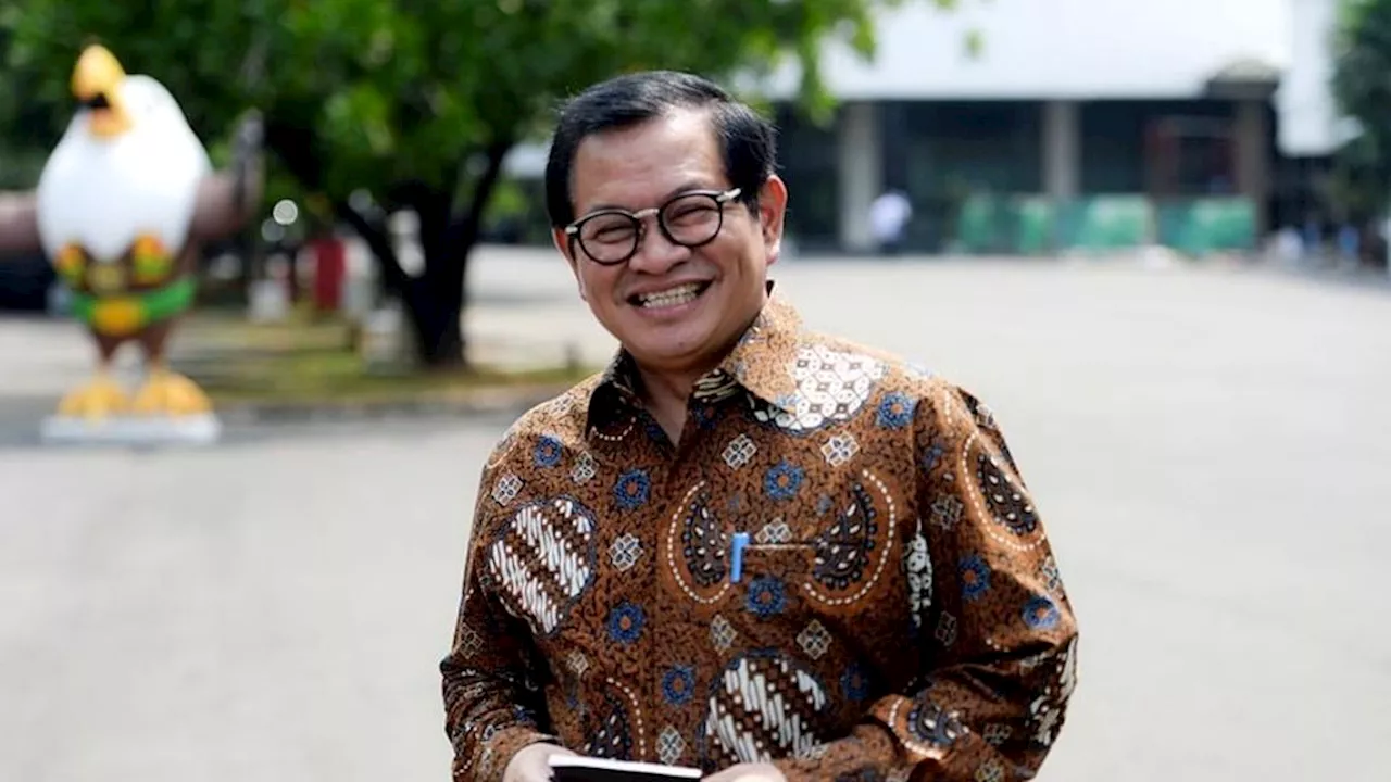 Pramono Anung Tiba-tiba Hadir di Rumah Prabowo