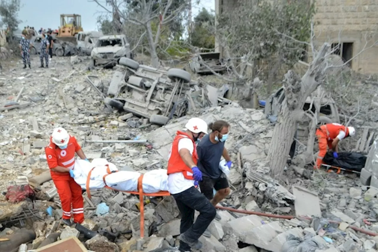 Israele colpisce per la prima volta un villaggio nel nord del Libano, ventuno morti