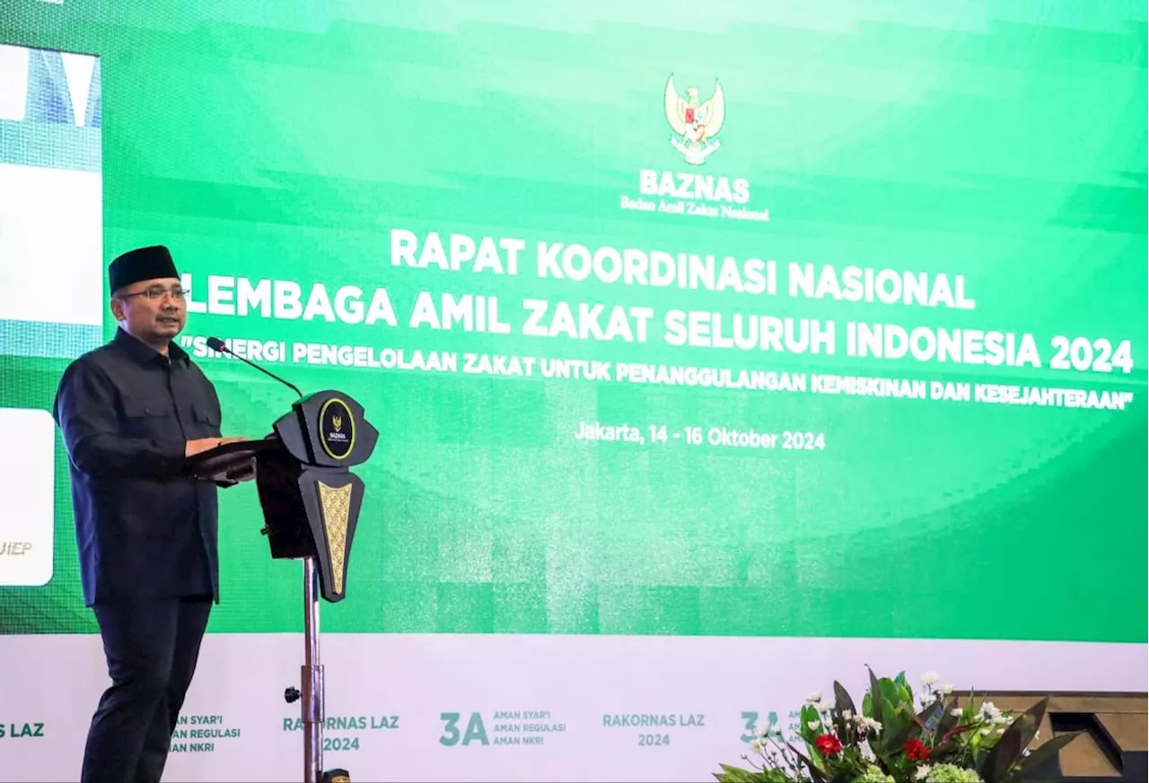 Menag Yaqut Resmikan Program 10.000 Beasiswa Santri BAZNAS