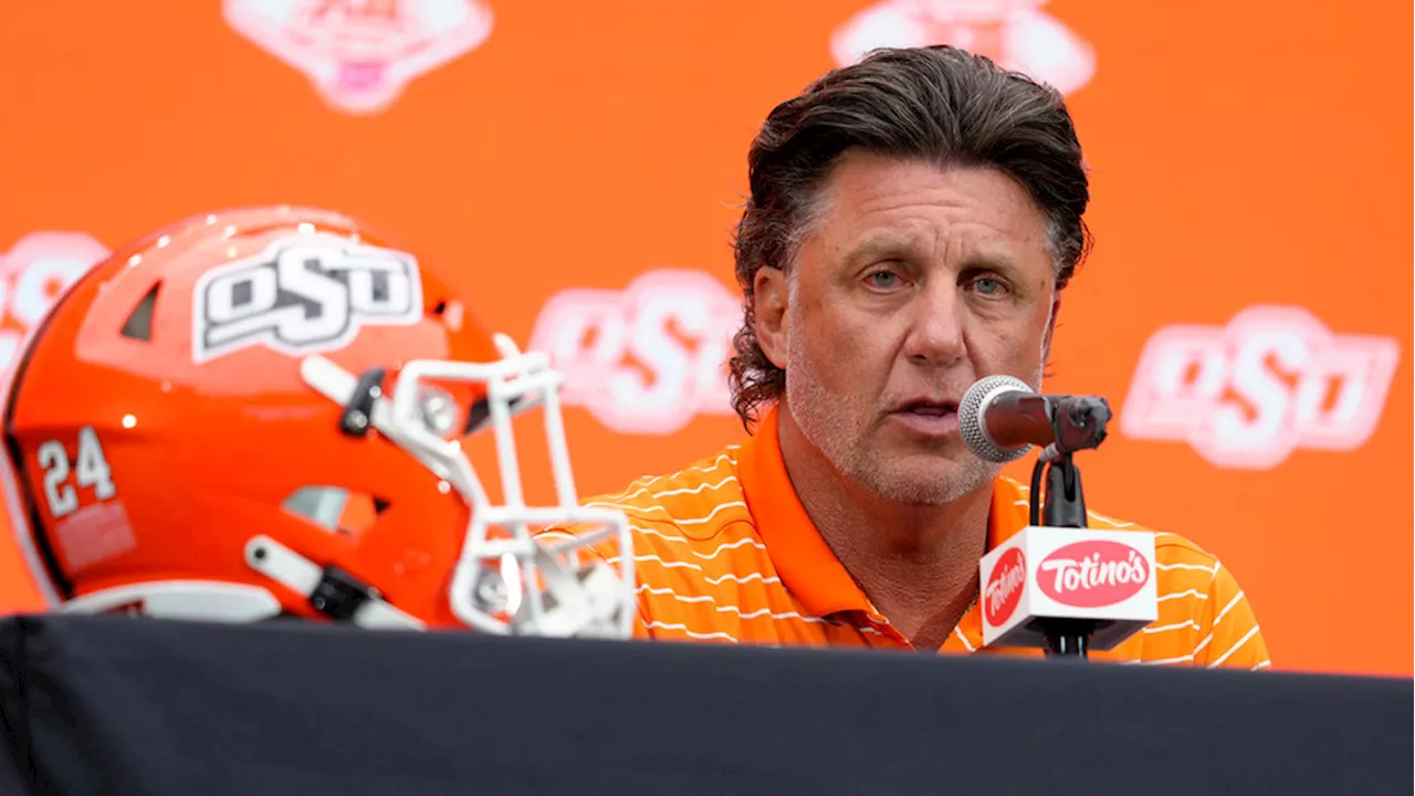 Oklahoma State coach Gundy has eye injury after 'run-in' with his cattle