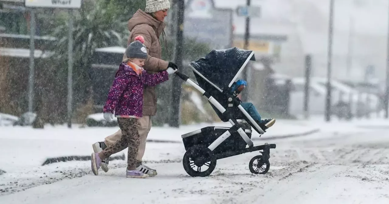 Met Office verdict on date '603 miles of ice and snow' set to hit UK