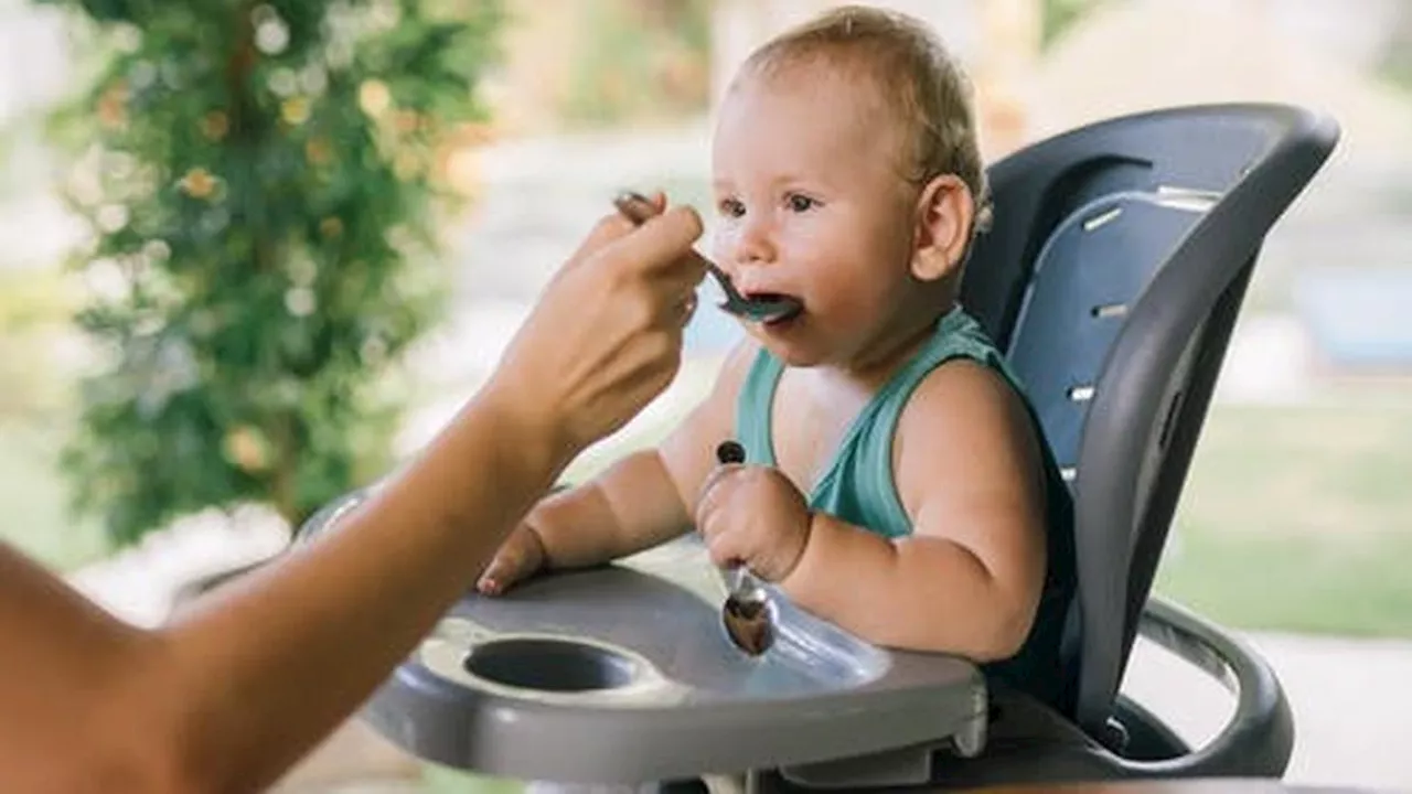 5 Tips Siapkan Bubur MPASI Bayi Bergizi Seimbang, Si Kecil Jadi Semangat Makan