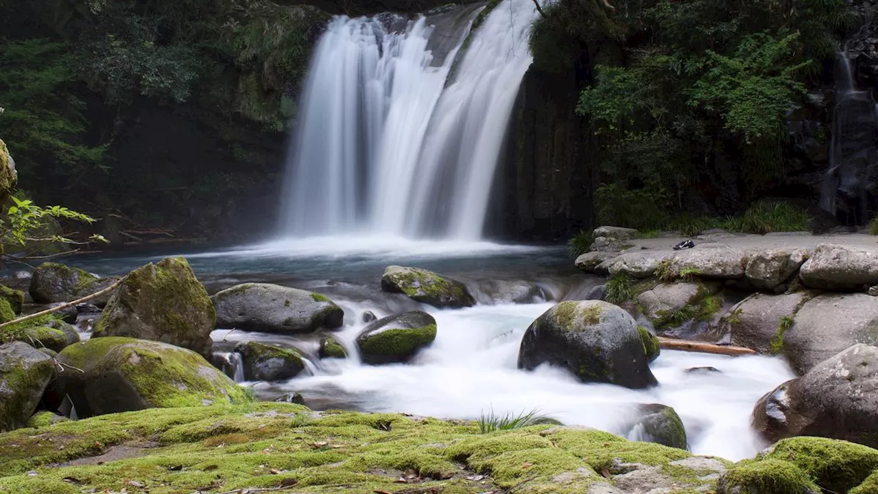 Grojokan Sewu Sidomulyo, Destinasi Wisata Air Terjun Menakjubkan di Lumajang