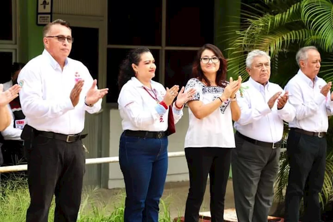 Se va secretaria de Protección Civil a una semana del paso del huracán 'Milton'