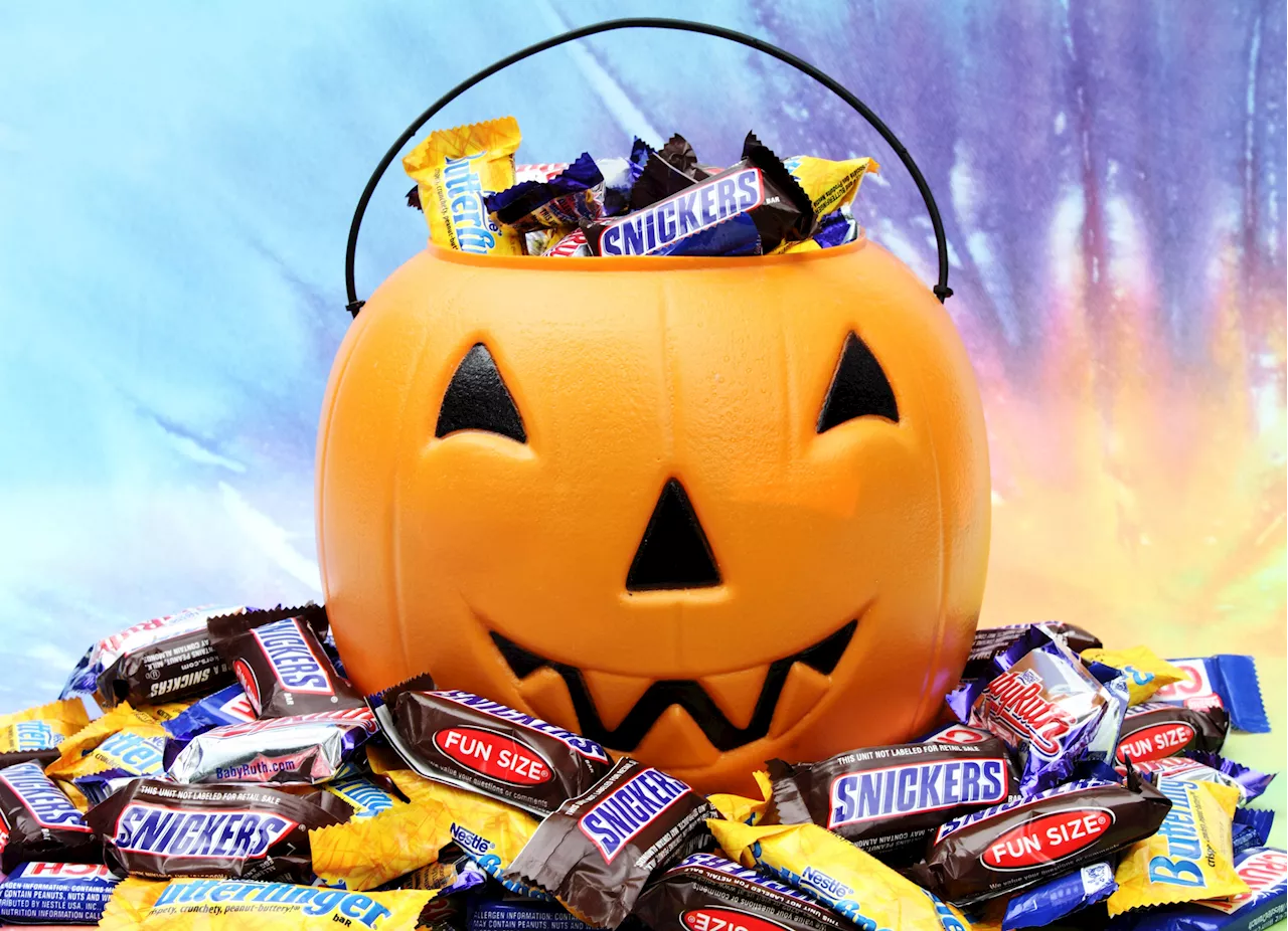 Spooked by Inflation, Americans Slash Halloween Spending