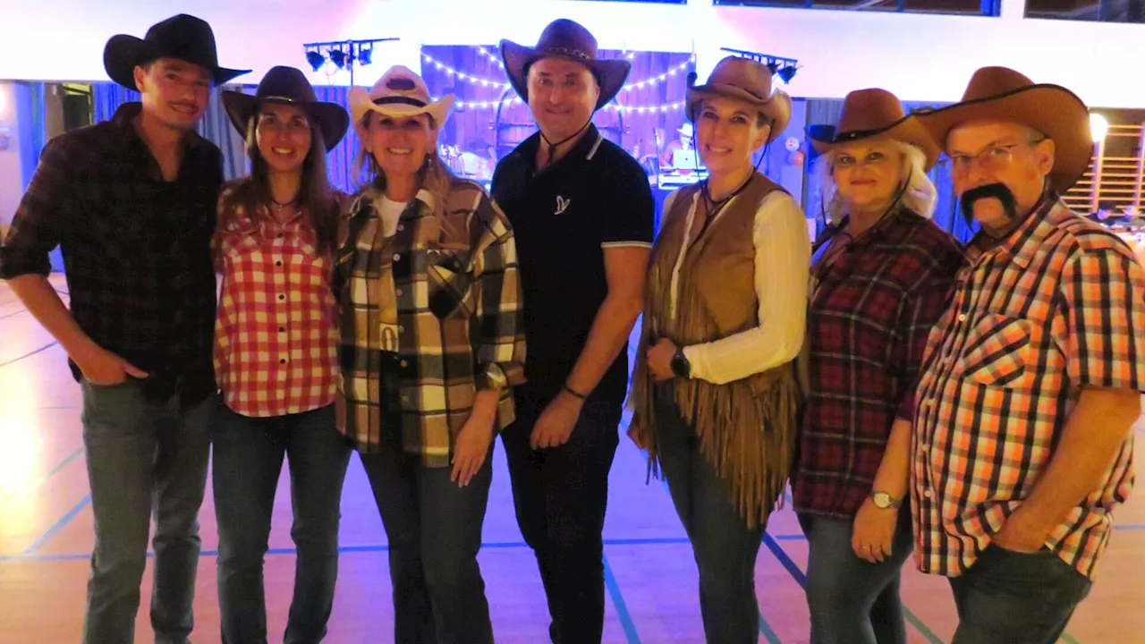 Cowboyhüte und Line Dance in Gablitz hoch im Kurs