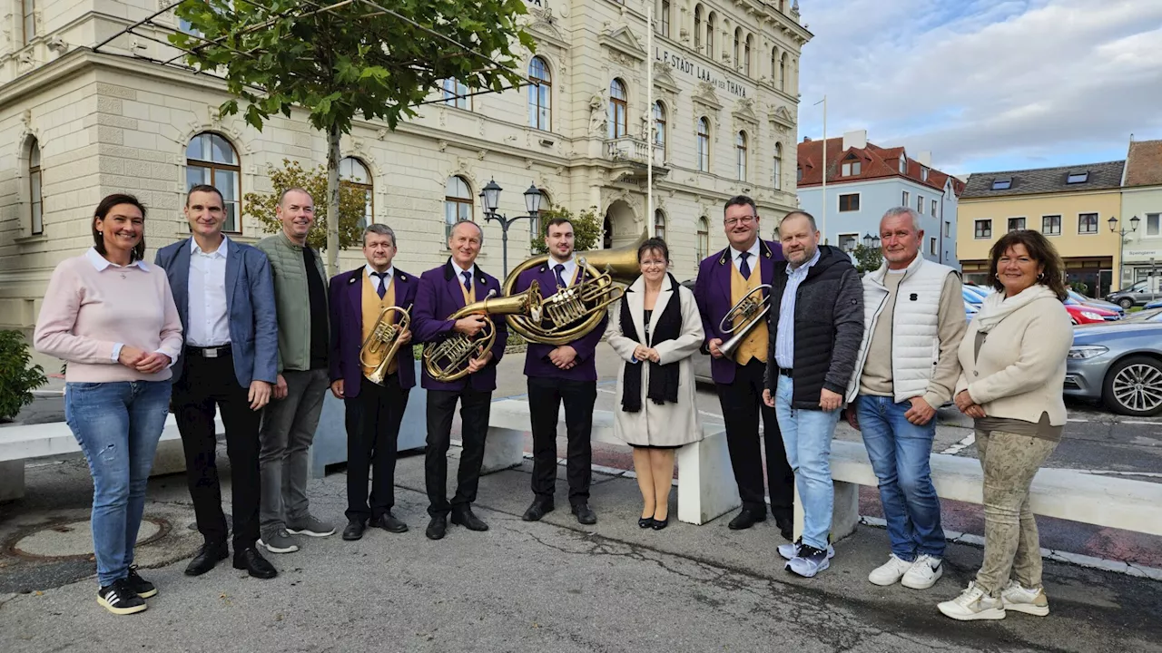 Herbst in der City in Laa: Einkaufen, Essen und Musik