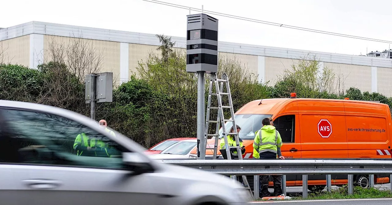 Blitzer auf dem Bielefelder OWD: Rasende Motorradfahrer bleiben ohne Strafe