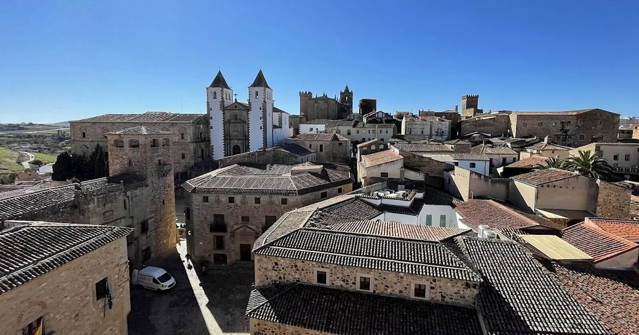 Stark bewaffnete Sekte in Spanien ausgehoben