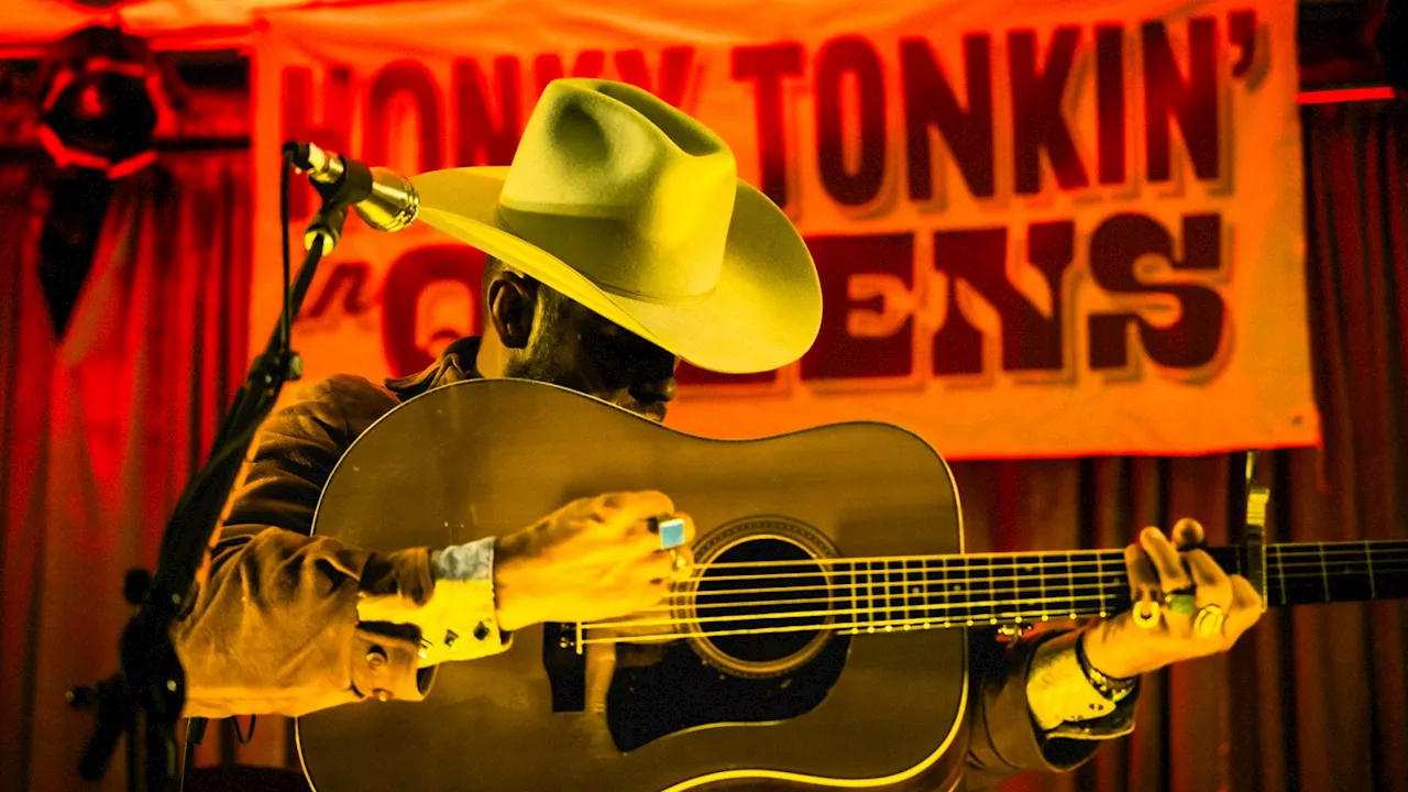 New York’s Country Renaissance: On the Dance Floor at ‘Honky Tonkin’ in Queens’