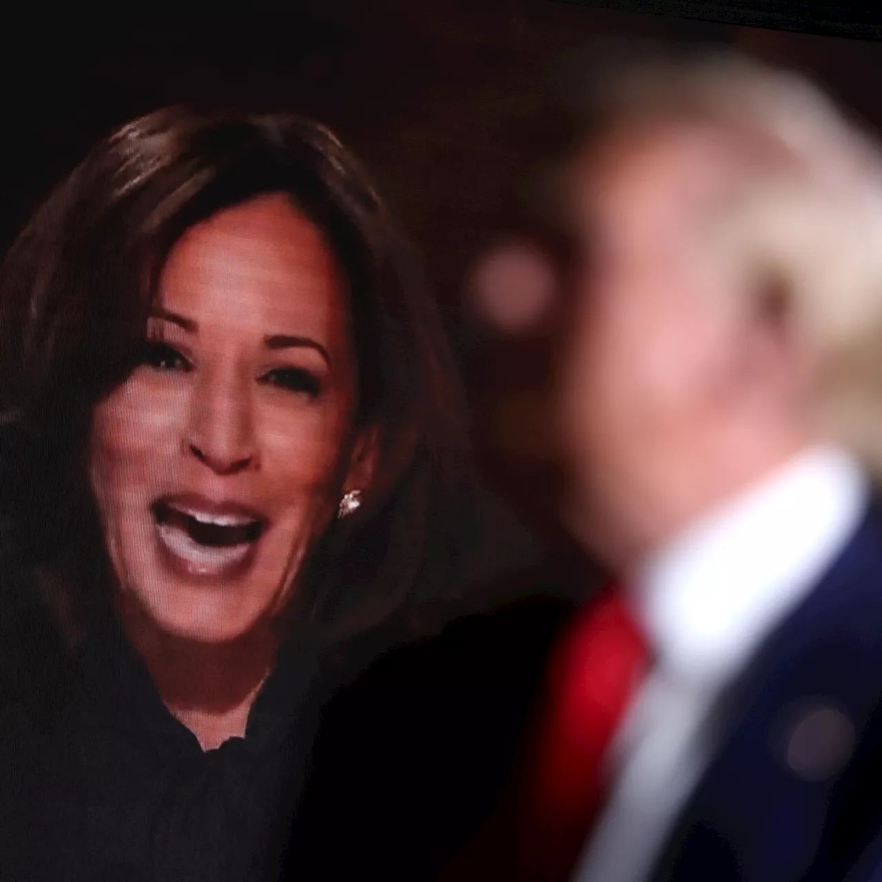 Présidentielle américaine : Kamala Harris et Donald Trump impossibles à départager dans les sondages