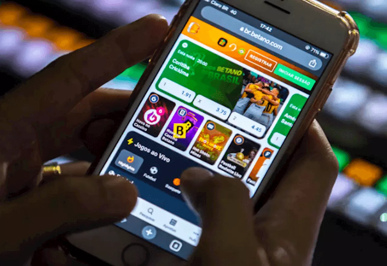 Pais bloqueiam apps de casas de aposta para proteger filhos de vício