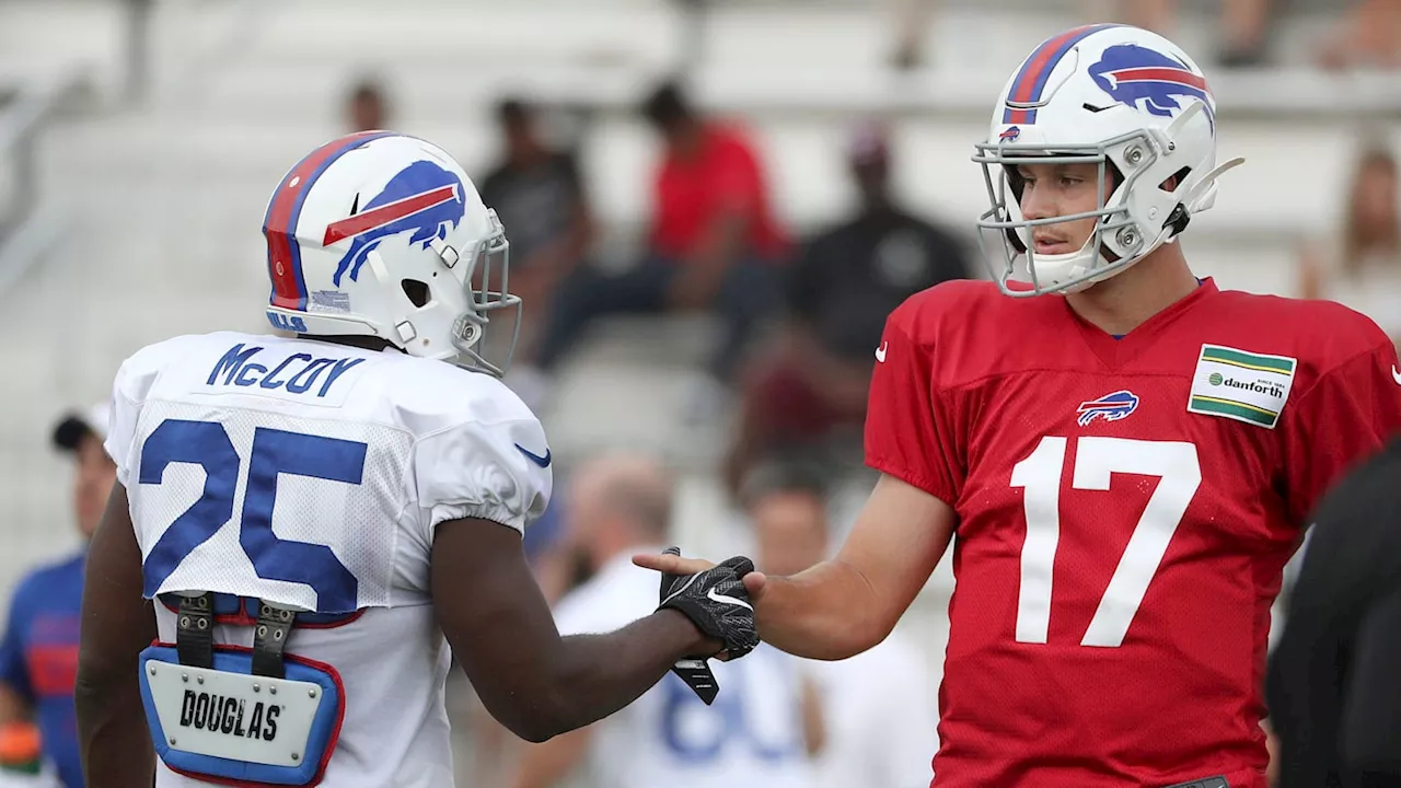 Beloved former Bills RB implores team to get QB Josh Allen ‘some help’ on offense