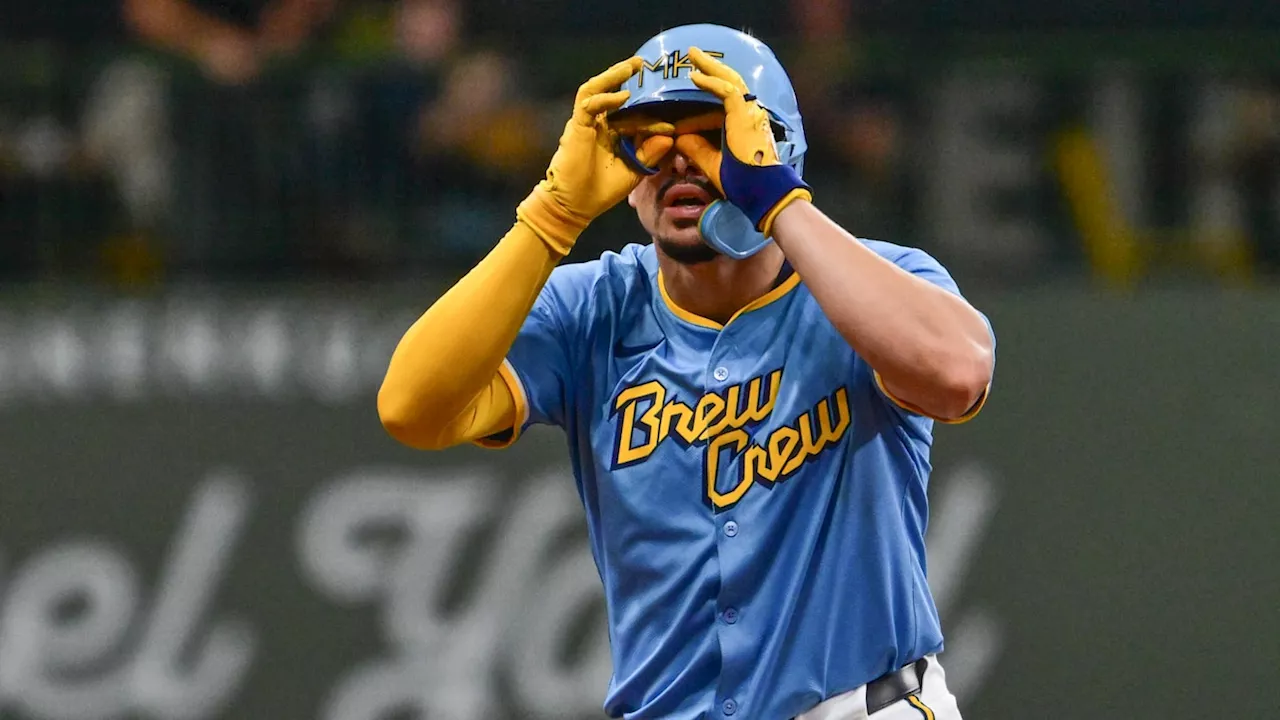 Brewers Rumored To Be Considering Two Replacements For Shortstop Willy Adames
