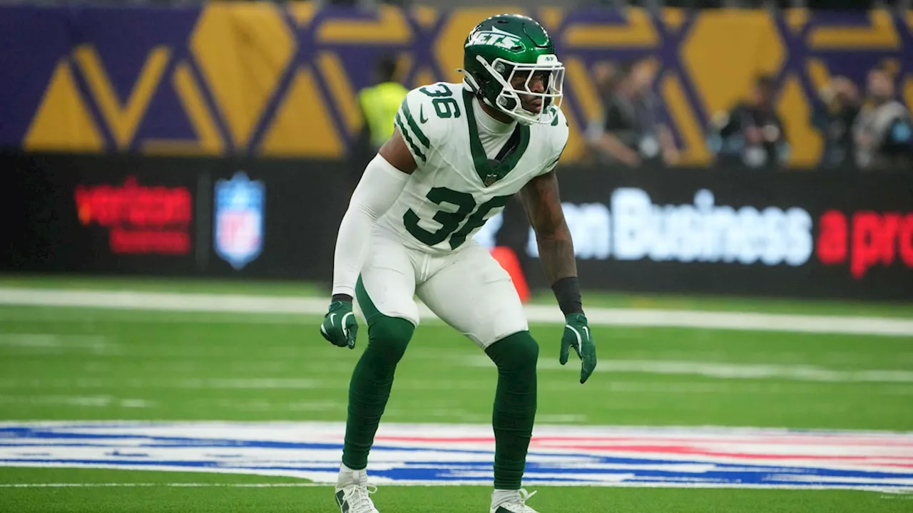 New York Jets Star Safety Leaves Buffalo Bills Game With Injury