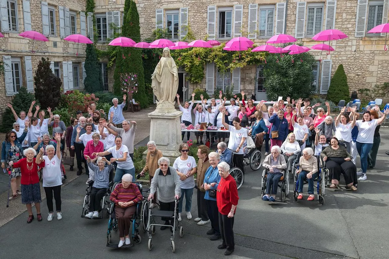 Saintes : La Providence réussit son Octobre rose « à 100 % »