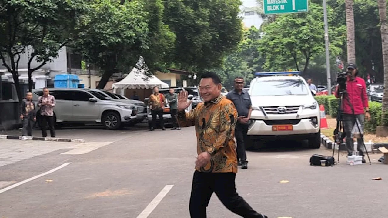 Mantan KSAD Dudung Abdurrachman Merapat ke Rumah Prabowo