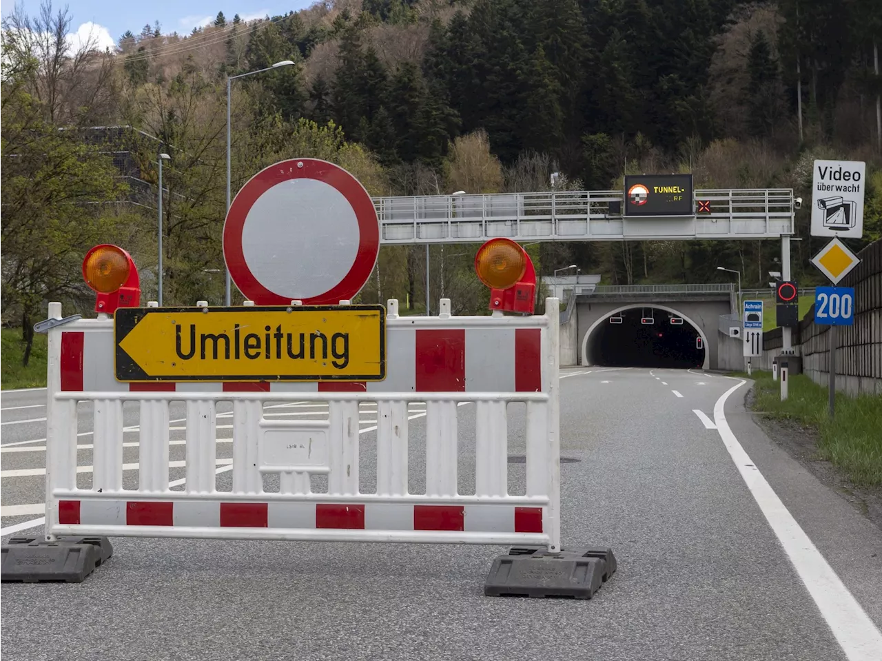 Achraintunnel: Sperren ab Mitte Oktober wegen Herbstreinigung