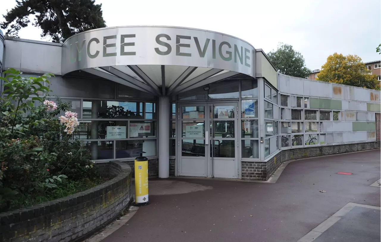 Enseignante giflée à Tourcoing : Enquête ouverte après des noms de profs divulgués sur Internet